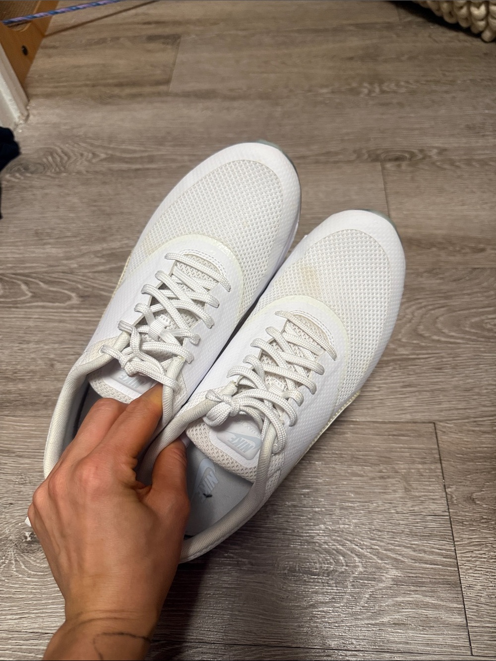 Nike Men's White Mesh Running Sneakers